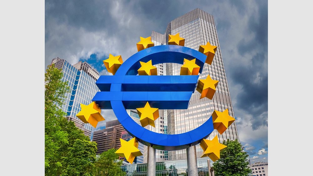 Ευρωζώνη: Με ετήσιο ρυθμό 1,9% αυξήθηκαν τα δάνεια στις επιχειρήσεις τον Ιούνιο