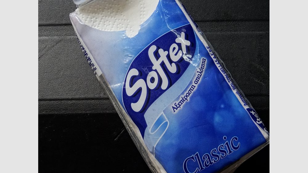 Το brand Softex επιστρέφει στα ράφια και σε ελληνικά χέρια