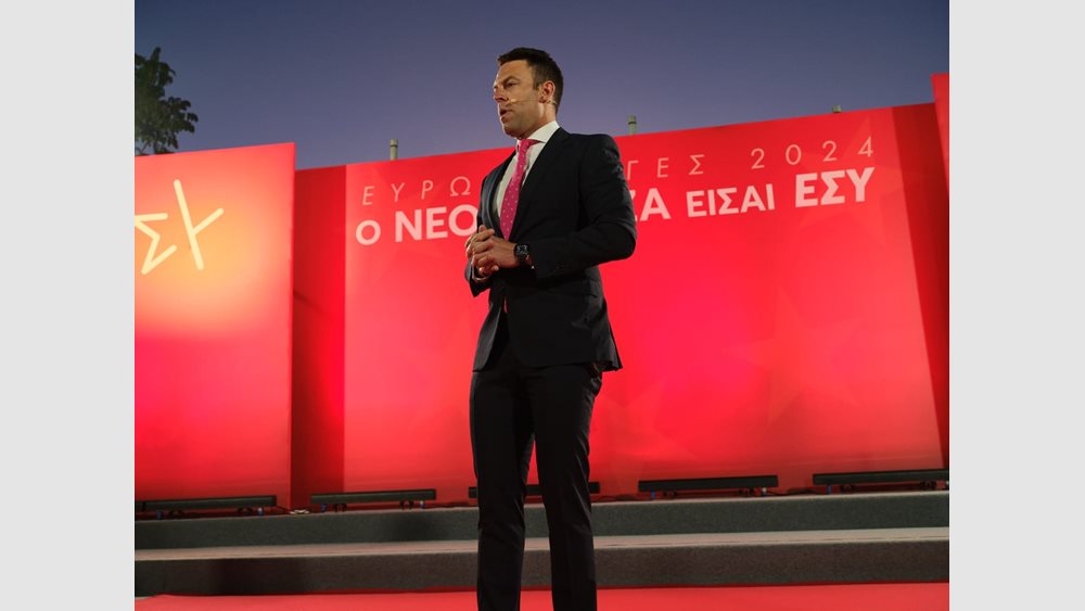 ΣΥΡΙΖΑ: Αυτογκόλ ή αντιπερισπασμός τα περί διαπλοκής στελεχών της Κυβέρνησης Τσίπρα με τον Μητσοτάκη;
