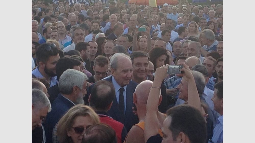 Η ΝΔ αποχαιρετά τον πρώην πρωθυπουργό και επίτιμο πρόεδρό της