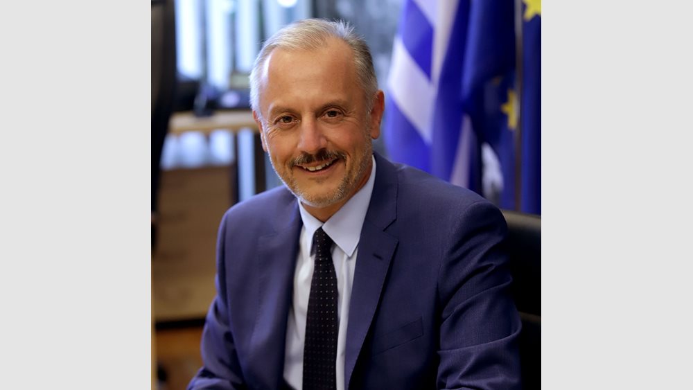A. Μπέζας: Αντικαταστάθηκα την ώρα που γίνεται διαχειριστικός έλεγχος στην ΕΤΑΔ