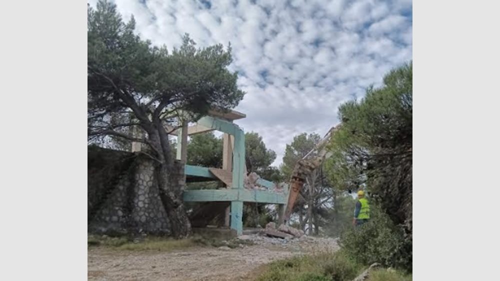 Από την Αττική ξεκίνησε το μεγάλο πρόγραμμα κατεδαφίσεων αυθαιρέτων του ΥΠΕΝ