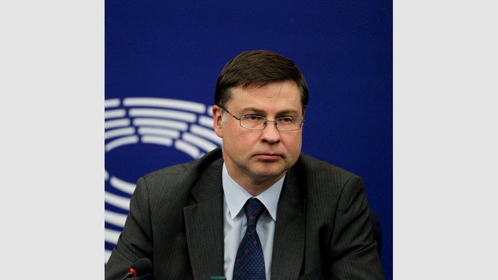 Β. Ντομπρόβσκις: Η Ελλάδα έχει εξασφαλίσει δημοσιονομική σταθερότητα