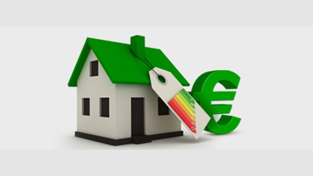 Ενεργειακός σχεδιασμός 2030: Αναβάθμιση για 1 στα 10 σπίτια, ηλεκτρικό 1 στα 10 αυτοκίνητα