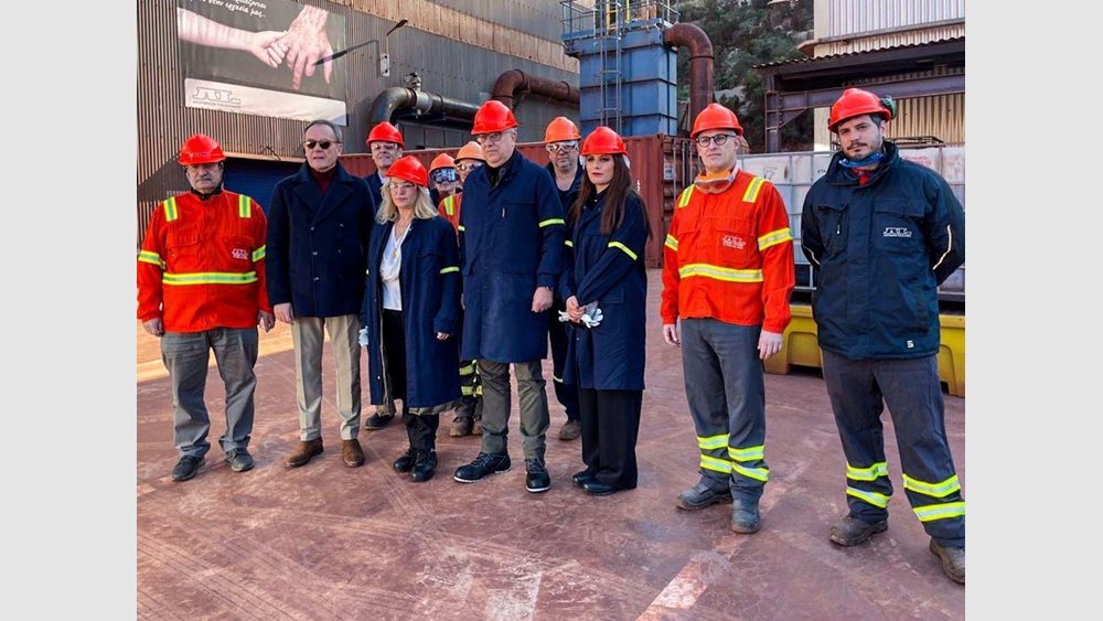 Επίσκεψη Θεοδωρικάκου σε εγκαταστάσεις της Metlen: &quot;Στρατηγική επένδυση που ενισχύει τη θέση της Ελλάδας στον διεθνή βιομηχανικό χάρτη&quot;