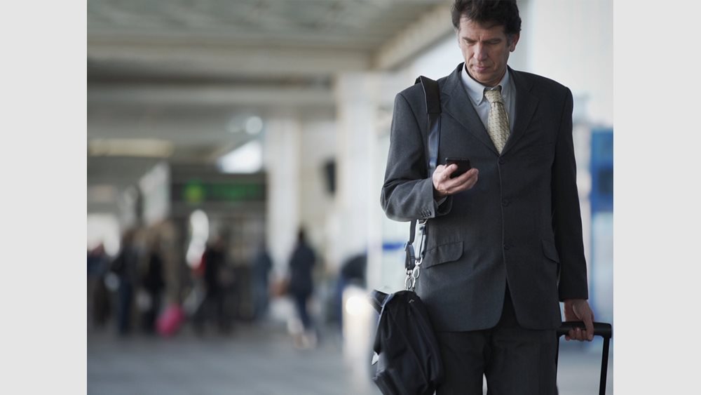 Η Βάση Νομικών Δεδομένων που αλλάζει τα δεδομένα