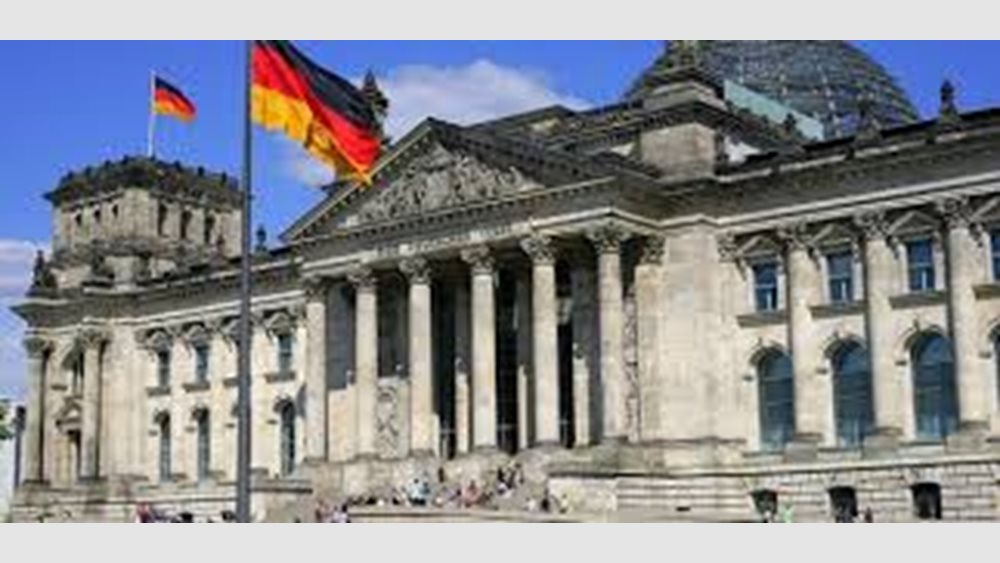 Η Ευρώπη όμηρος της πολιτικής παράλυσης στη Γερμανία