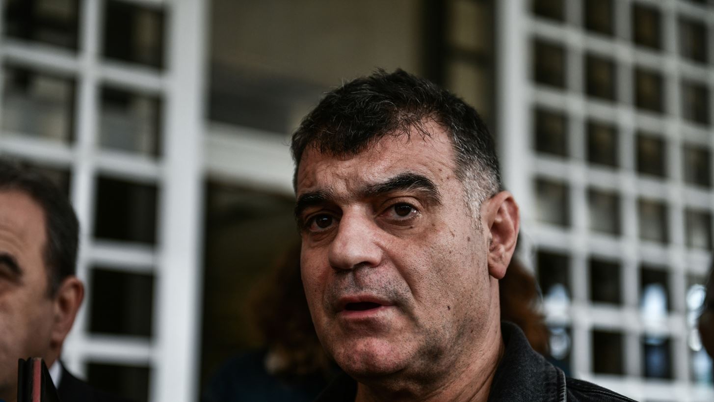 Δίκη υποκλοπών: ΕΥΠ και Predator λειτουργούσαν ως "ενιαίο κέντρο παρακολουθήσεων" κατέθεσε ο Κ. Βαξεβάνης