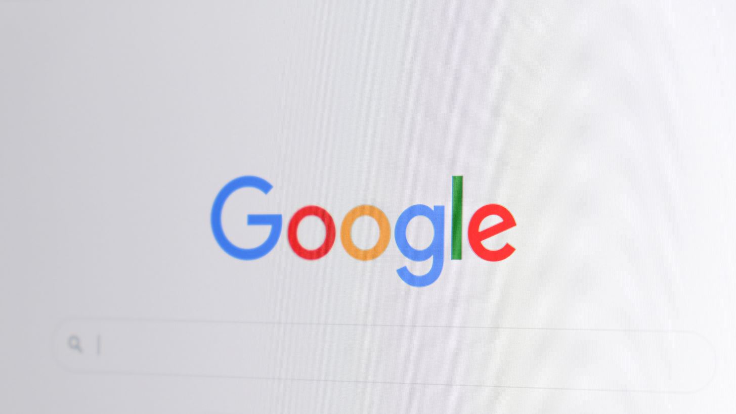 FT: Αντιμέτωπη με νέα έρευνα της ΕΕ η Google για τα rankings