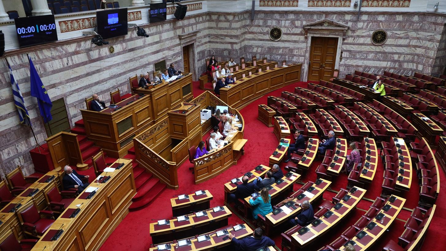 Ν/σ υπ. Υγείας: Eπέκταση της δυνατότητας ιδιωτικού έργου σε γιατρούς του ΕΣΥ και παρακολούθηση της φαρμακευτικής δαπάνης