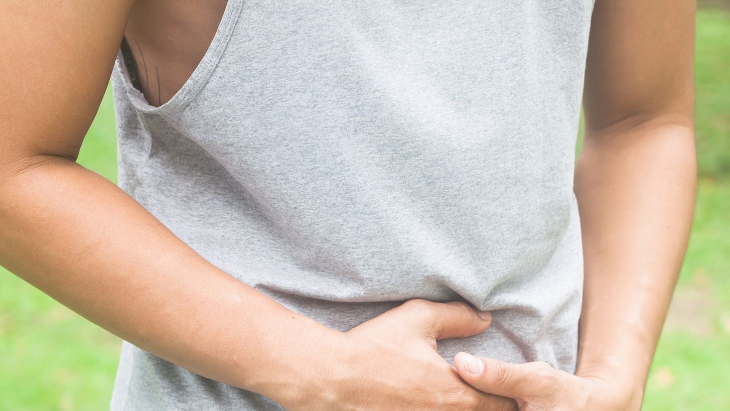 Ενοχλήσεις που αισθανόμαστε στην κοιλιά: Πού μπορεί να οφείλονται;