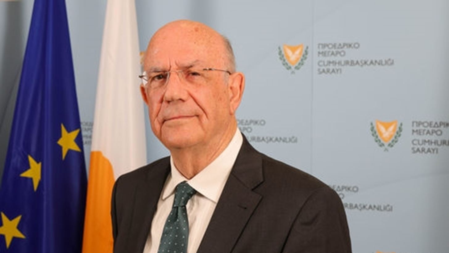 Ο ΥΠΟΙΚ της Κύπρου αναλαμβάνει προσωρινά καθήκοντα προεδρεύοντα του Eurogroup