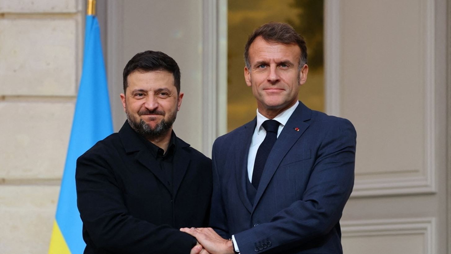 Ο Μακρόν τη Δευτέρα στο Λονδίνο  για συνομιλίες με Ζελένσκι, Στάρμερ και Μέρτς