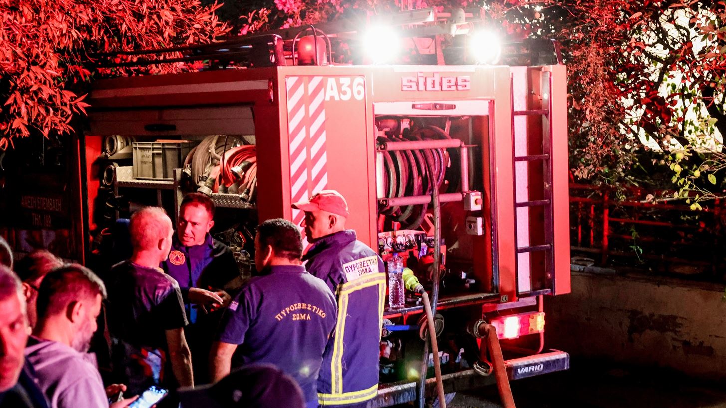 Τραγωδία στο Ηράκλειο Κρήτης: Δύο νεκροί από φωτιά σε διαμέρισμα