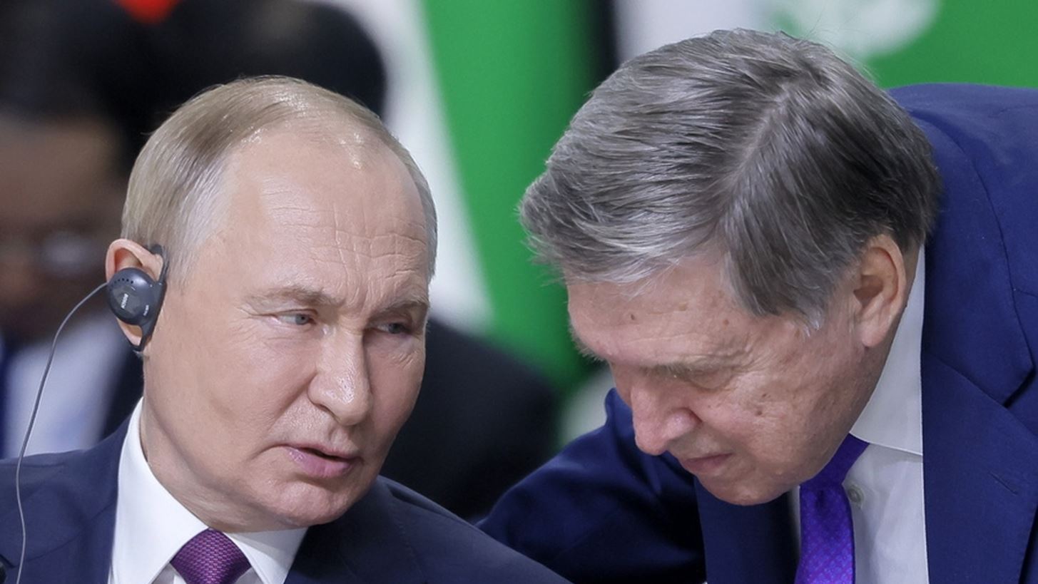 Ρωσία: "Υβριδικός πόλεμος" η διαρροή της ηχογραφημένης τηλεφωνικής συνομιλίας Γουίτκοφ-Ουσακόφ