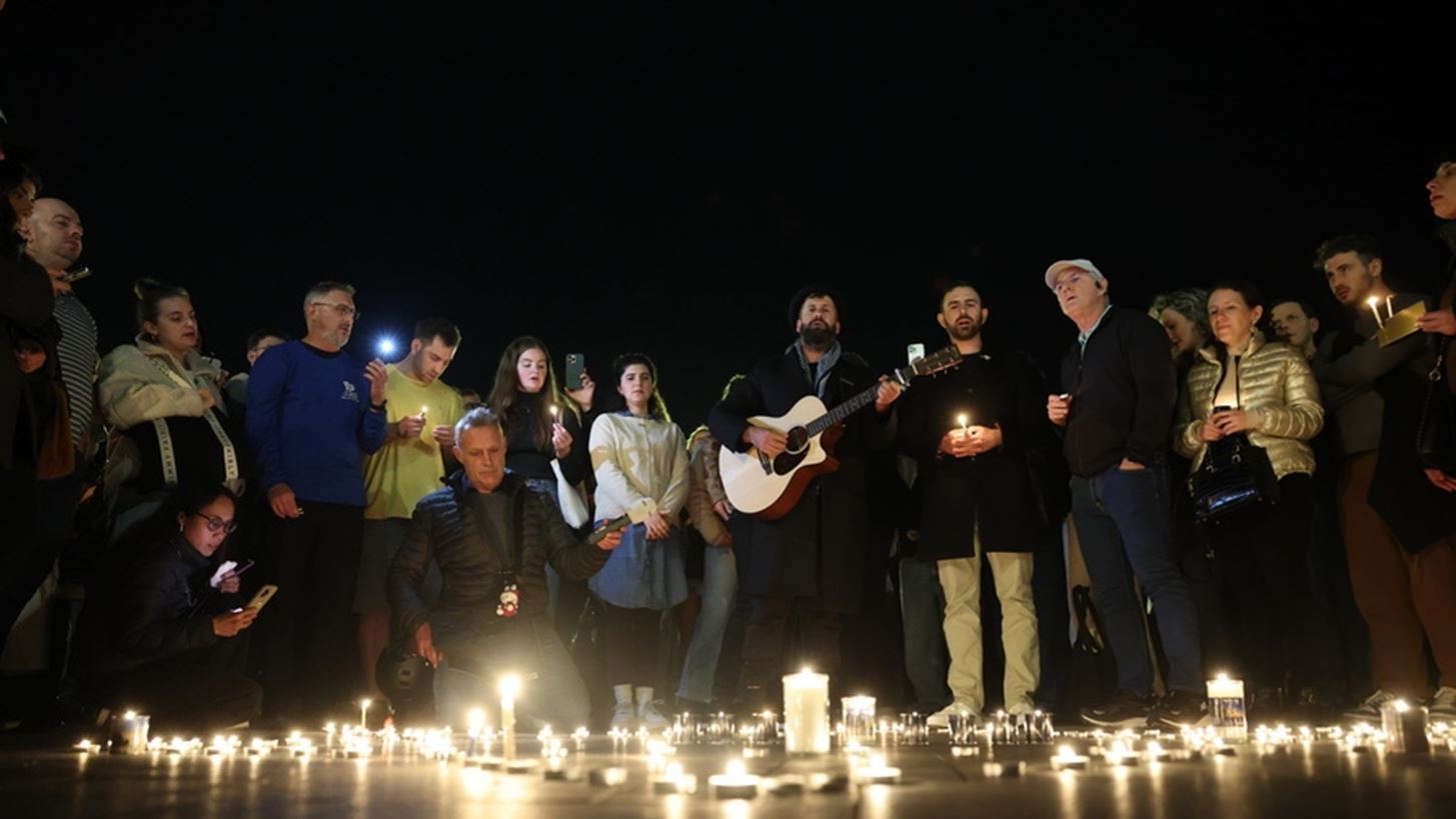 Αυστραλία: Εθνικό πένθος στη χώρα μετά τη φονική επίθεση στο Σίδνεϊ