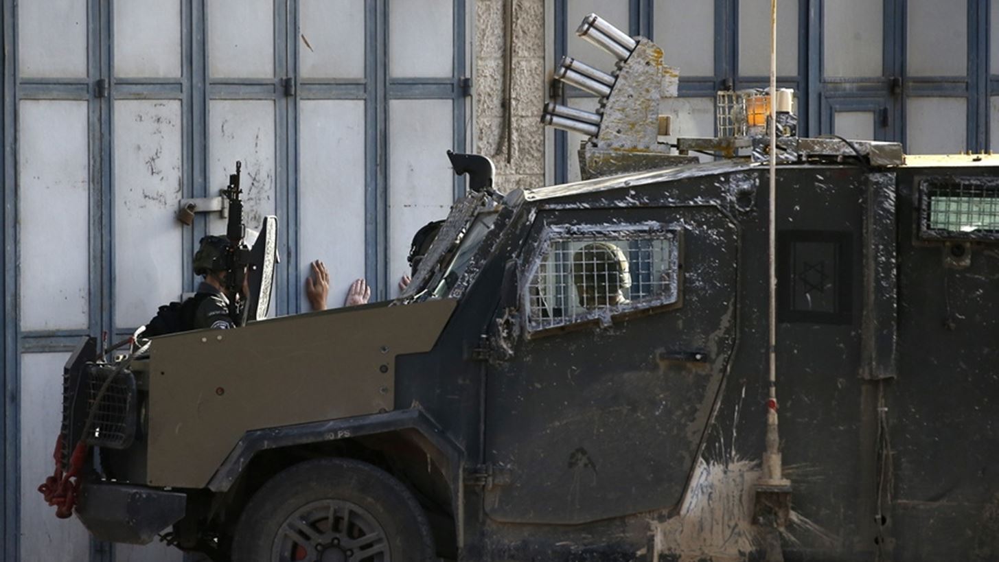 Έφοδος της ισραηλινής αστυνομίας στα κεντρικά της UNRWA στην Ανατολική Ιερουσαλήμ - Ύψωσε τη σημαία του Ισραήλ