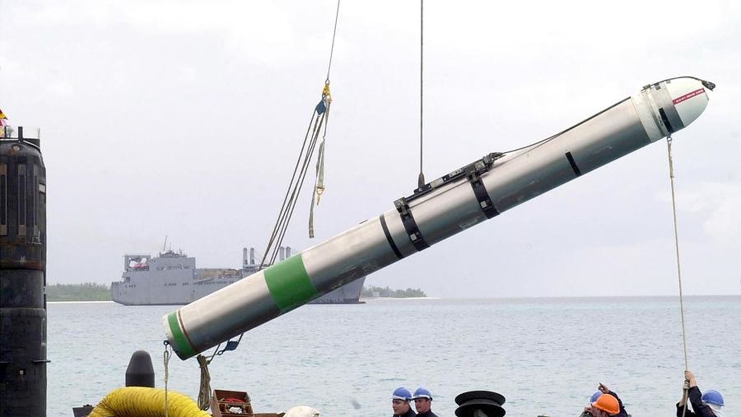 Κυρώσεις ή Tomahawks; Τι θα πείσει τον Πούτιν