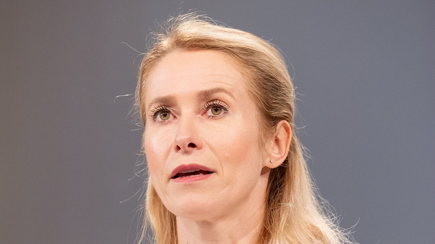 Κάλας: Η ΕΕ χαιρετίζει τις κυρώσεις του Τραμπ κατά της Ρωσίας