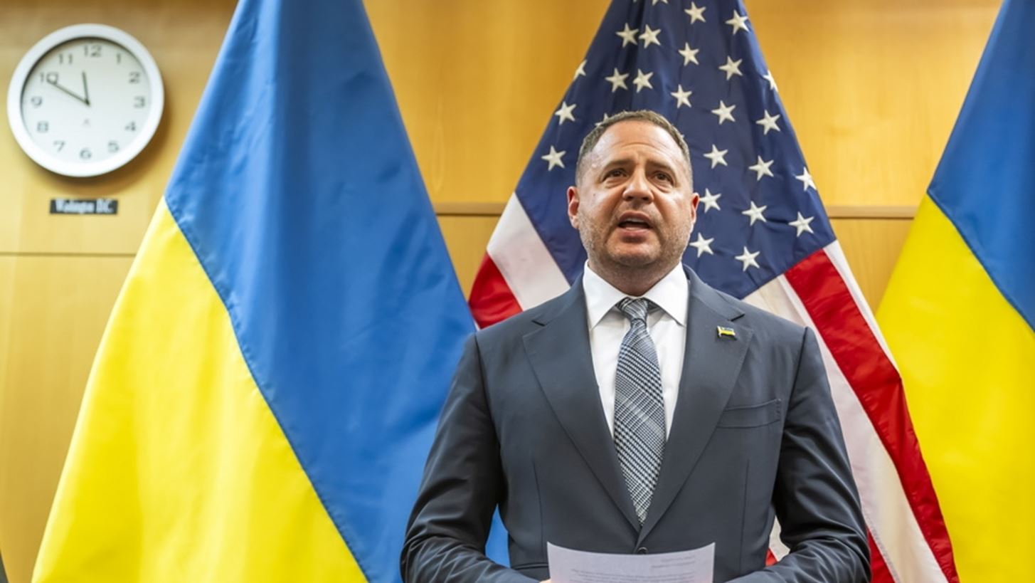 Η παραίτηση Γέρμακ ίσως είναι η αρχή του τέλους του Ζελένσκι