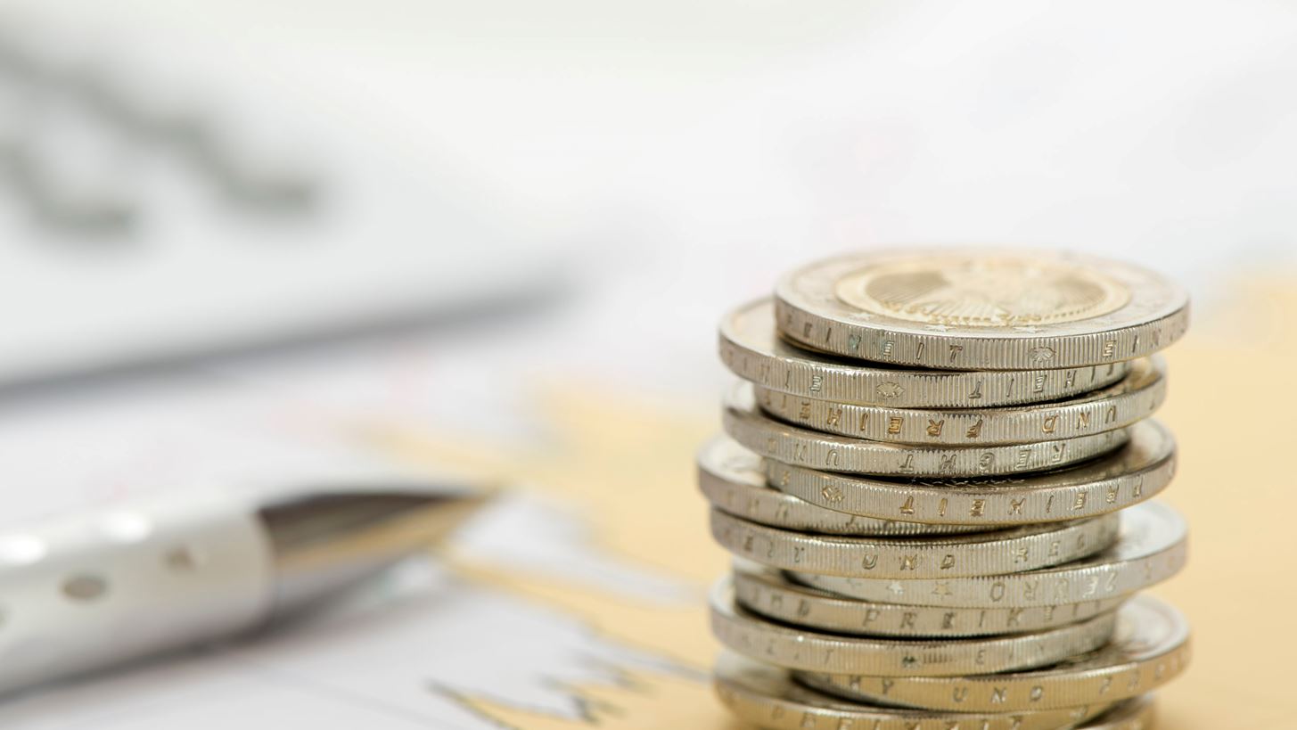 Προϋπολογισμός: Πρωτογενές πλεόνασμα 10,25 δισ. και φοροέσοδα 59,21 δισ. στο 10μηνο - Τα οριστικά στοιχεία