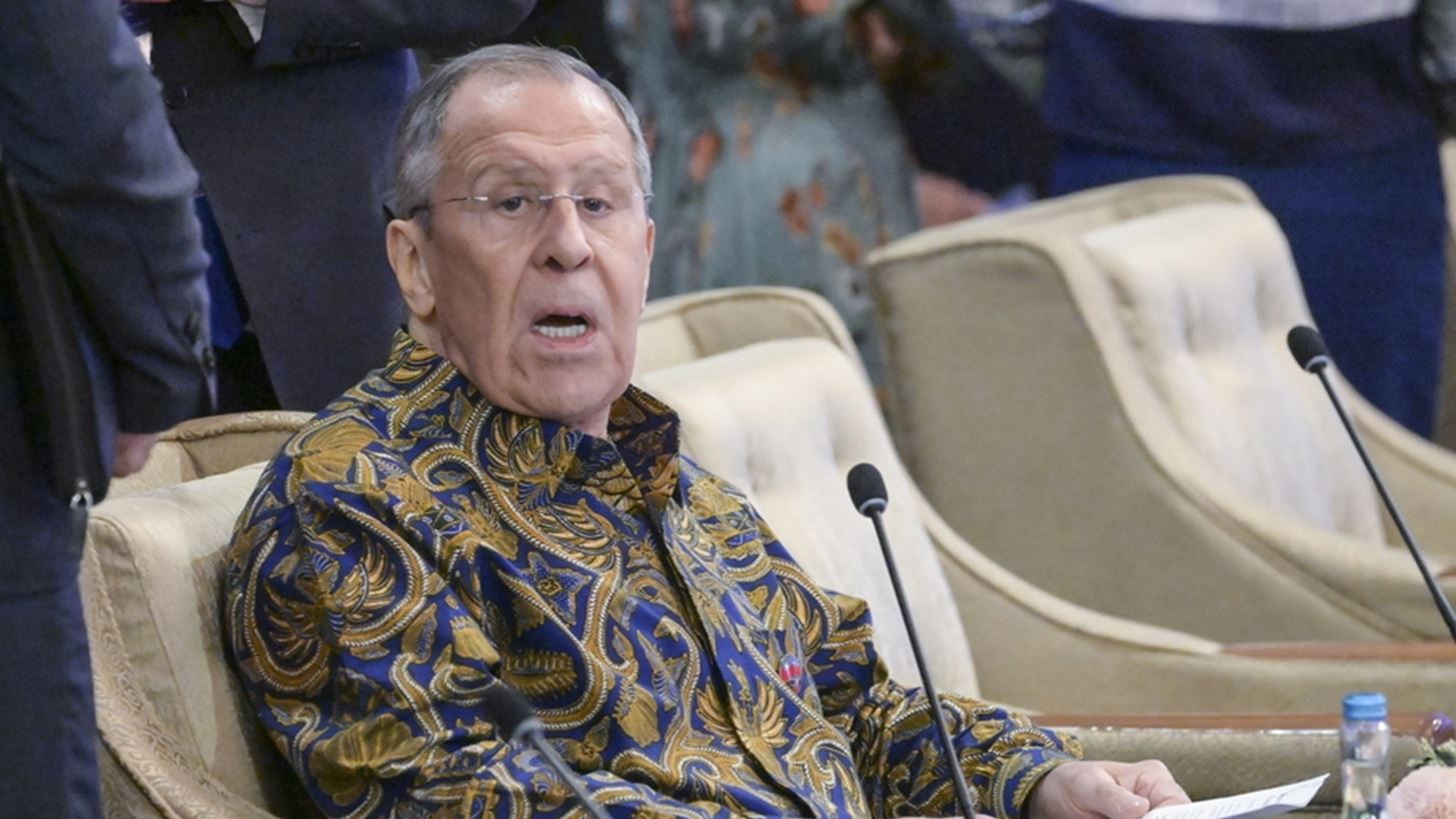 Επανεμφάνιση Λαβρόφ με δήλωση προς TASS: Σε εξέλιξη η επεξεργασία εντολής του Β. Πούτιν για πιθανή ρωσική πυρηνική δοκιμή