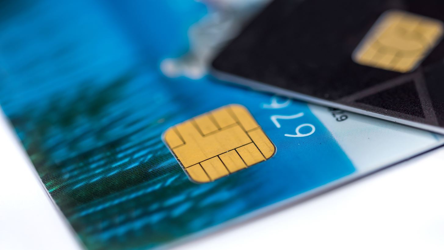 Μελέτη ΙΟΒΕ: Δεύτερη η Ελλάδα στην Ε.Ε. στην εξάπλωση της χρήσης καρτών τη δεκαετία 2015-2024