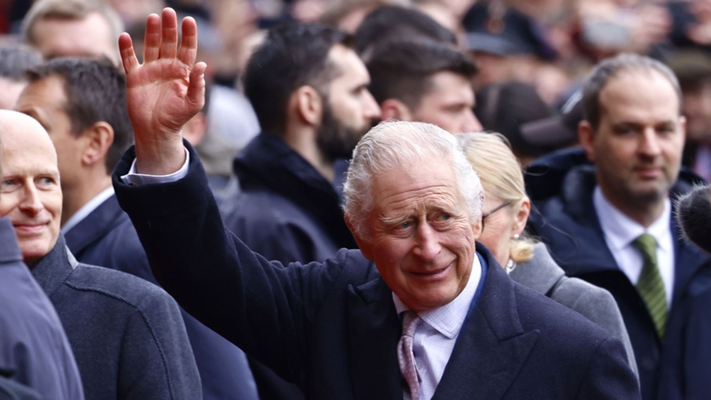 Βρετανία: Ο βασιλιάς Κάρολος αφαιρεί από τον αδελφό του, Άντριου, τους τίτλους του