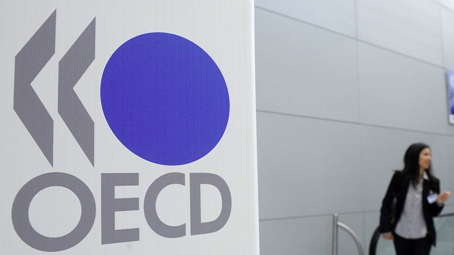 ΟΟΣΑ: Μεγάλη εξάρτηση της Ελλάδας από τους έμμεσους φόρους - Οι ασφαλιστικές εισφορές από τις υψηλότερες μεταξύ των χωρών-μελών του Οργανισμού