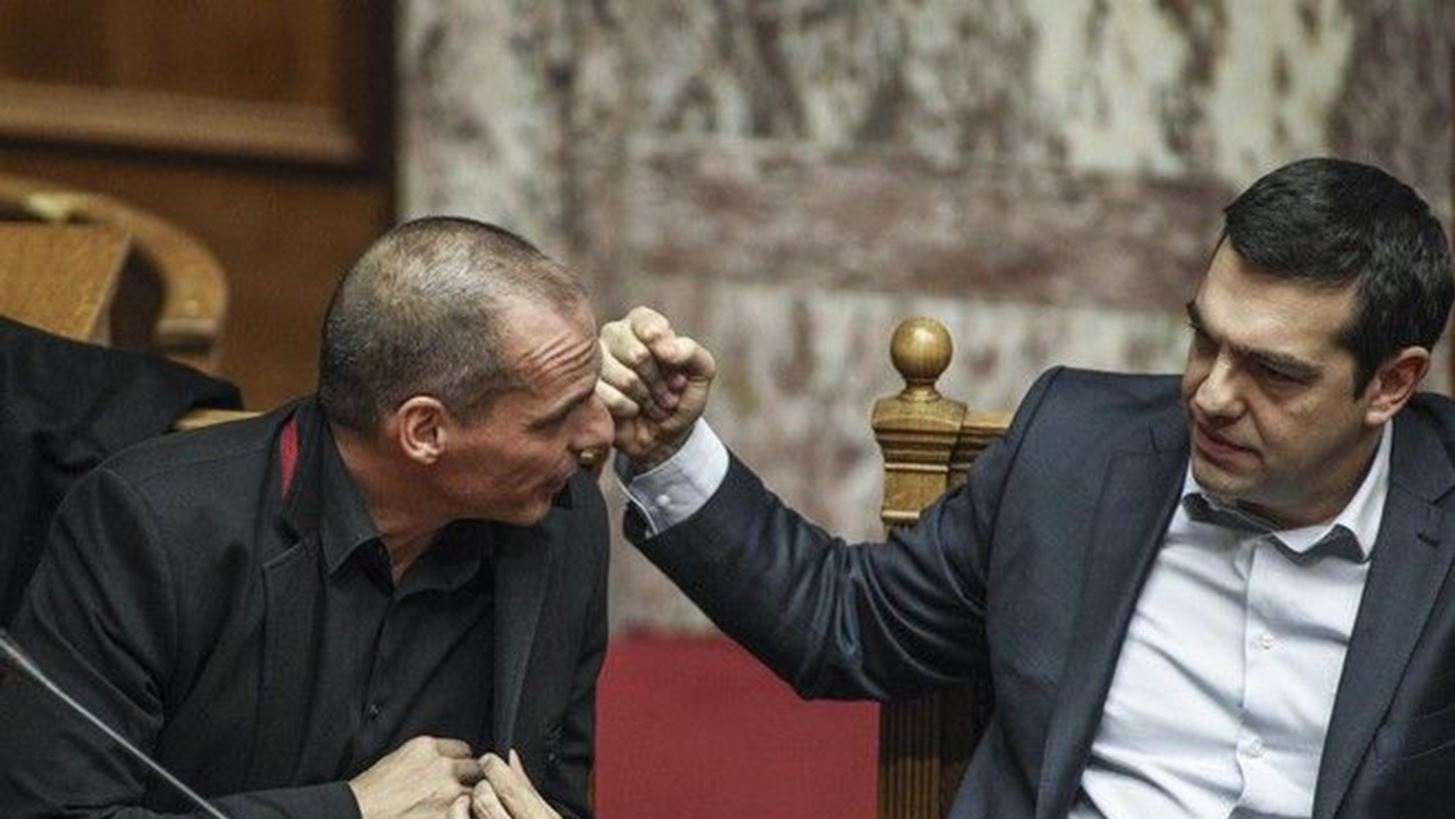 Βαρουφάκης για Τσίπρα: Θέλει να παρουσιάσει την ενοχή του ως αφέλεια – Προσχώρησε στο μπλοκ των Τροϊκανών κάνοντας το "όχι", "ναι"