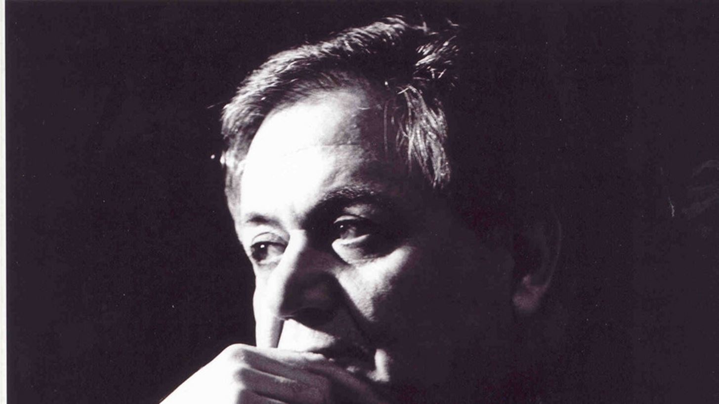 Η κόντρα για τις συναυλίες με μουσική Χατζιδάκι και Θεοδωράκη και οι αριθμοί της διεθνούς περιοδείας