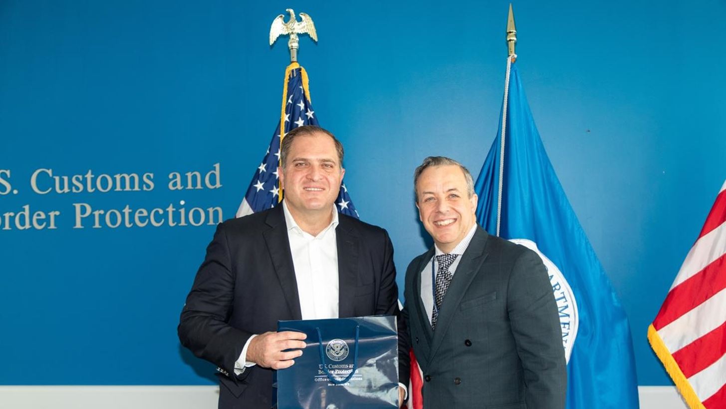 Γ. Πιτσιλής: Συνάντηση με τον επικεφαλής της Υπηρεσίας Τελωνείων και Προστασίας Συνόρων των ΗΠΑ