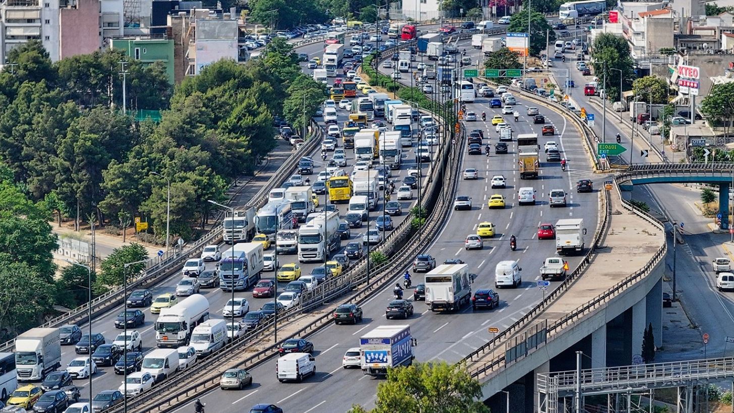 Η ελληνική αγορά αυτοκινήτου παίρνει ώθηση – "Μάχη" για τον τίτλο του best seller