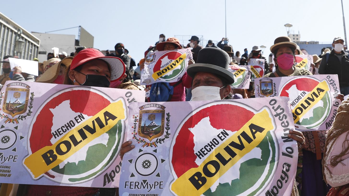 Βολιβία: Ο κεντροδεξιός γερουσιαστής Πας εκλέγεται πρόεδρος