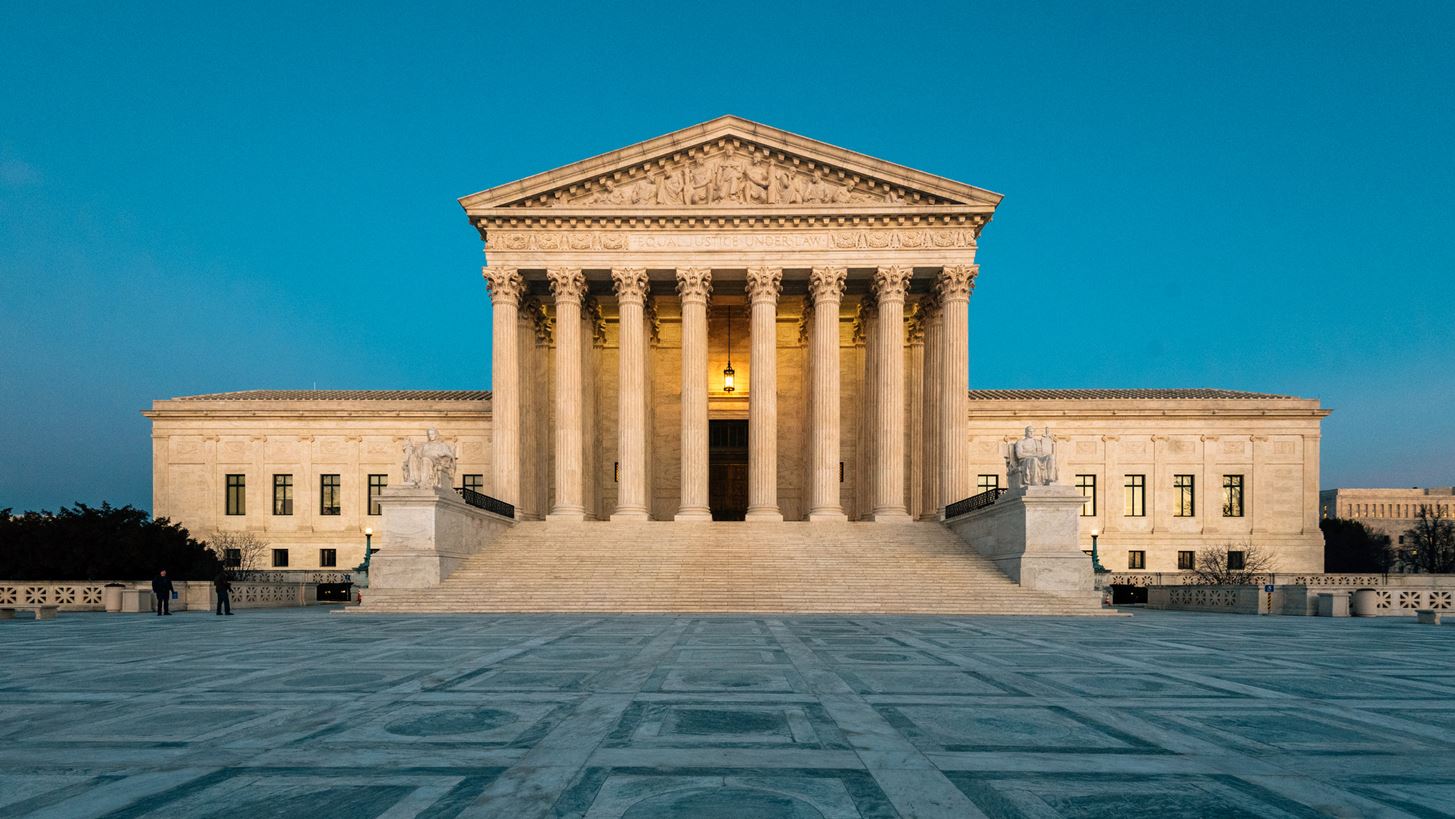 Δικαστήριο διέταξε την κυβέρνηση να συνεχίσει το πρόγραμμα SNAP για την αγορά τροφίμων από τα φτωχά νοικοκυριά,