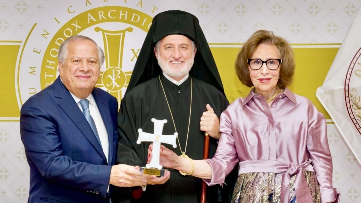 Βραβεία αριστείας σε εξέχοντες ομογενείς από τον Αρχιεπίσκοπο Αμερικής Ελπιδοφόρο