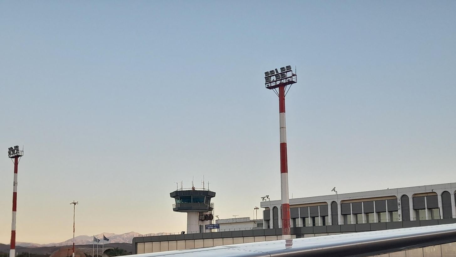 Άνοδος 4,5% στην επιβατική κίνηση και 3,7% στις κινήσεις αεροσκαφών στο 9μηνο για τα ελληνικά αεροδρόμια