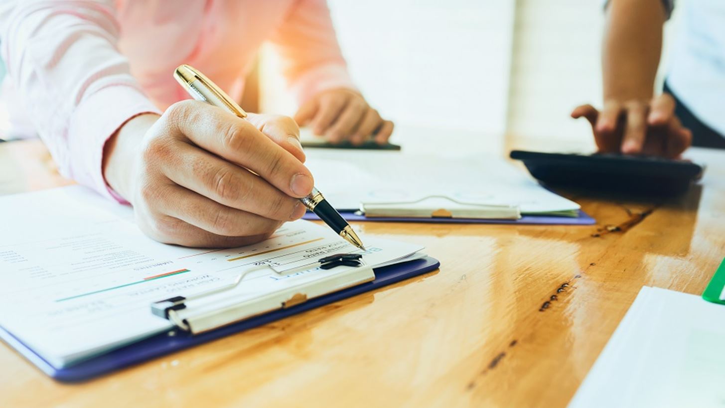 "Γκάζι" της εφορίας για ελέγχους σε υποθέσεις που παραγράφονται - Ποιους αφορούν