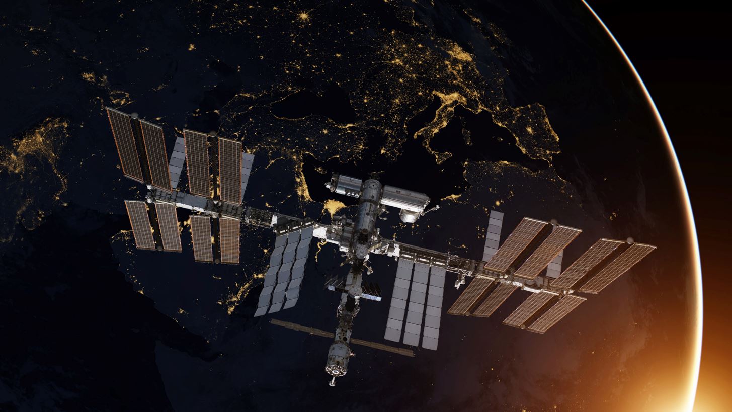 Ρωσία: Το διαστημόπλοιο Soyuz συνδέθηκε με τον Διεθνή Διαστημικό Σταθμό