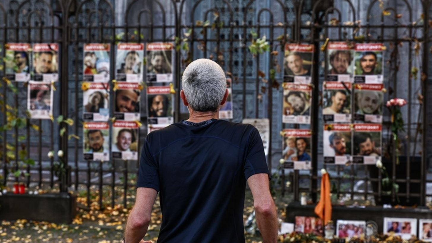 Ισραήλ: Η μητέρα του τελευταίου ομήρου στη Γάζα λέει ότι το Ισραήλ "δεν θα γιατρευτεί" πριν από την επιστροφή του γιου της