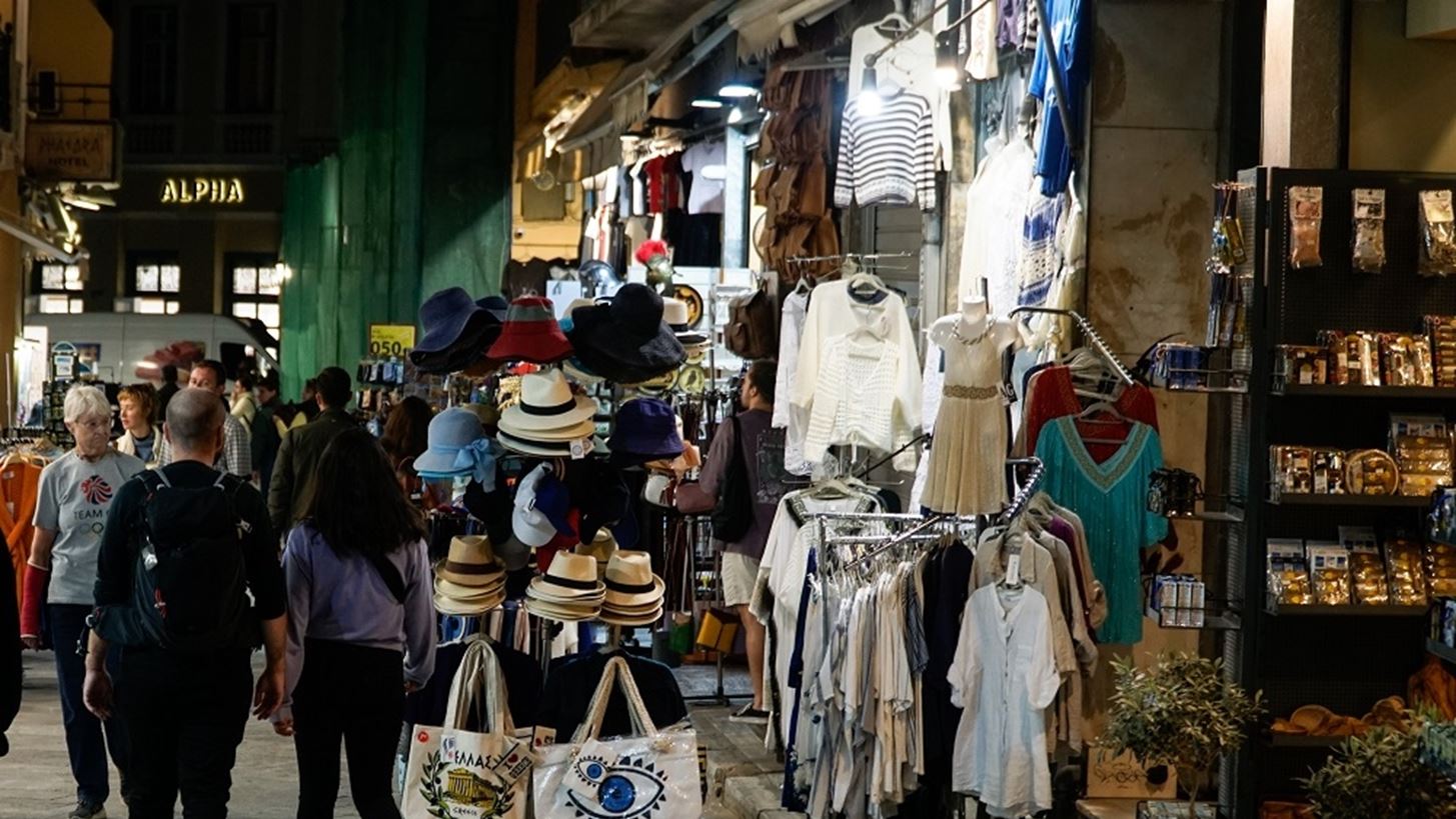 Οι τουρίστες προσγειώνονται και τον χειμώνα στην Ελλάδα