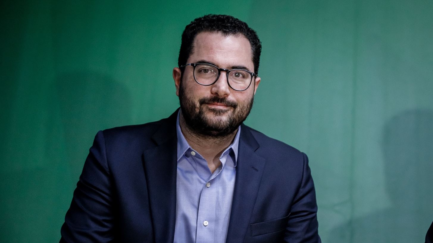 ΠΑΣΟΚ: Ο Ανδ. Σπυρόπουλος ζητεί την αναστολή της ιδιότητας του κομματικού μέλους Γ. Λαμπράκη