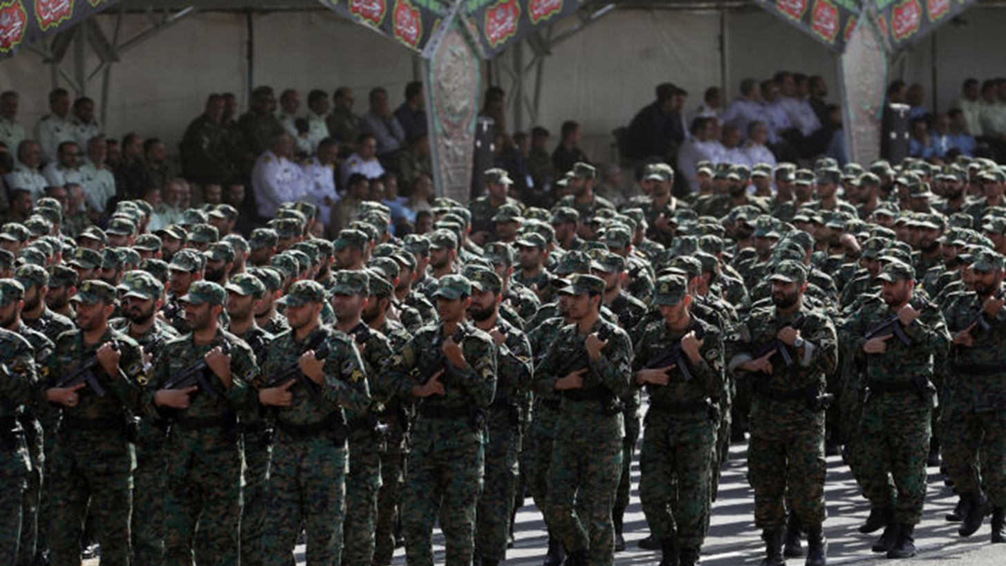 Οι Φρουροί της Επανάστασης ζητούν εκδίκηση για τη δολοφονία του στρατιωτικού ηγέτη της Χεζμπολάχ που σκοτώθηκε στον Λίβανο