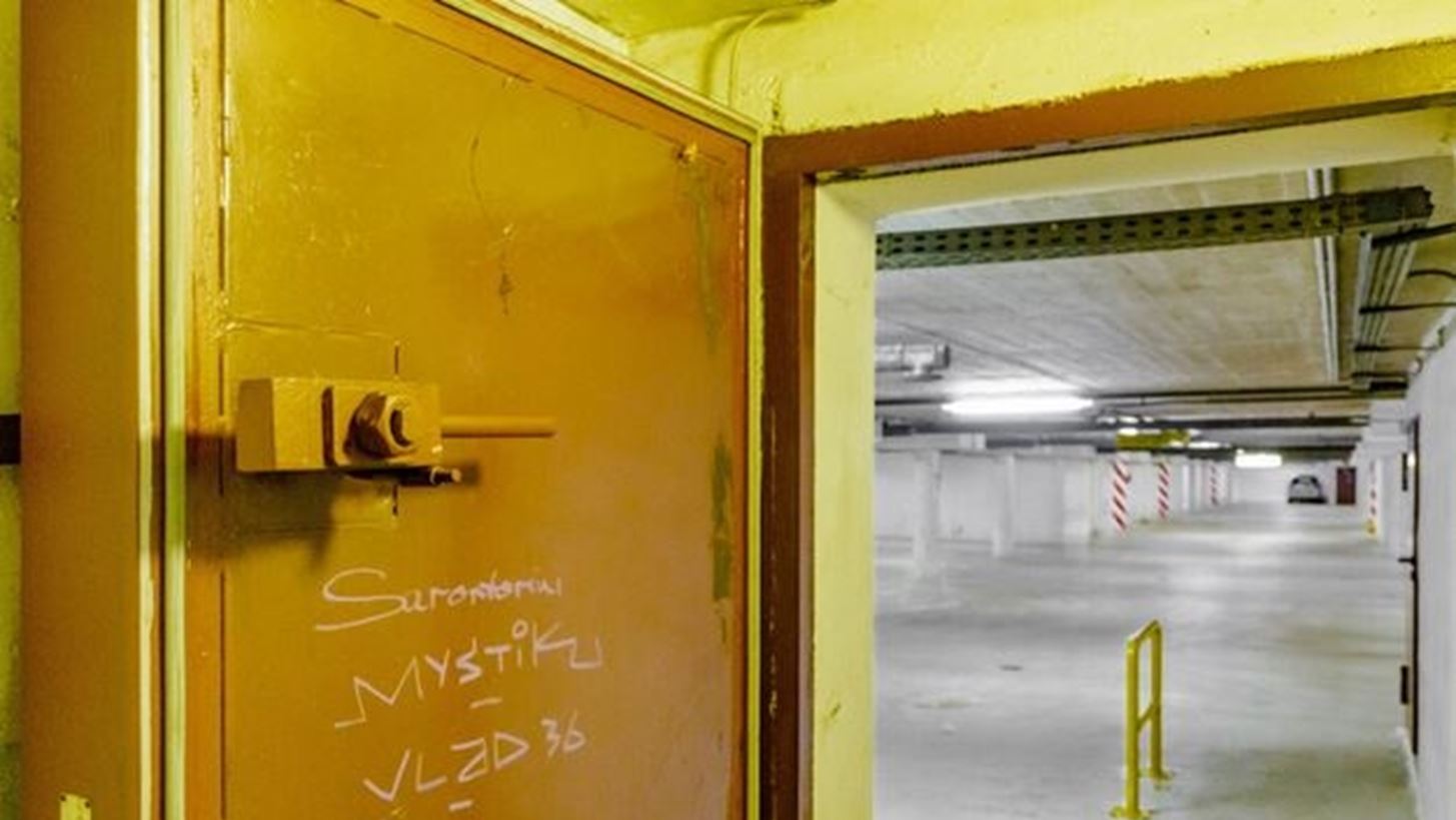 Η Γερμανία καταγράφει όλους τους χώρους - καταφύγια πολέμου