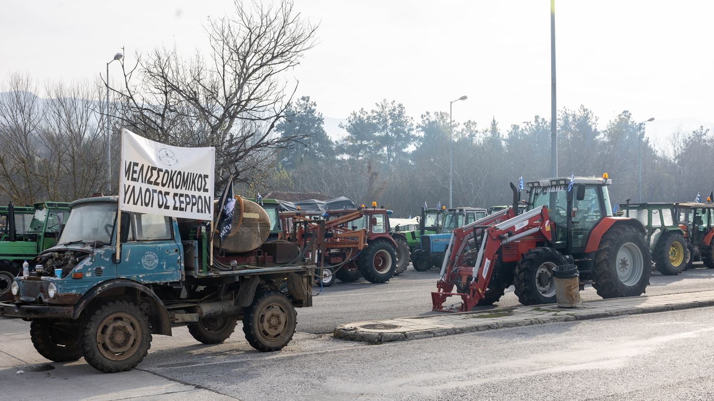 Κλιμάκωση των κινητοποιήσεων αποφάσισαν οι αγρότες - "Ναι στο διάλογο, όχι στην ταλαιπωρία" απαντούν  πηγές του υπουργείου