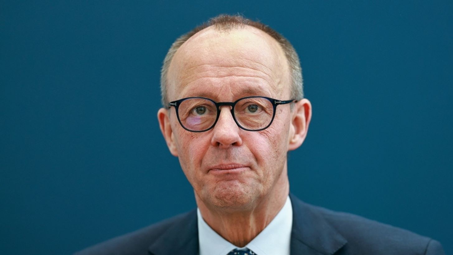 Μερτς: "Πολύ άσχημο" το κλίμα στη χώρα - Δραματική η οικονομική κατάσταση σε δήμους και κοινότητες