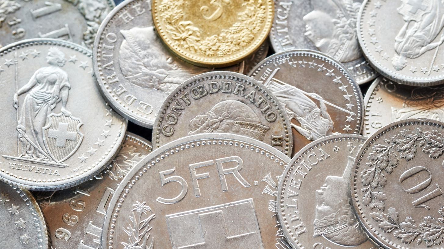 Reuters για δάνεια σε ελβετικό φράγκο: "Θέμα ημερών" οι ανακοινώσεις - Κούρεμα 15-50% βάσει εισοδηματικών κριτηρίων