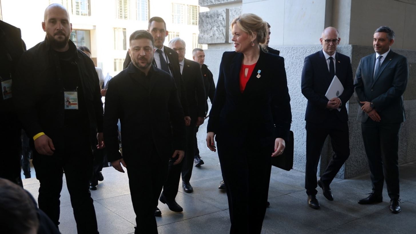 Βερολίνο: Σε "κρίσιμο σημείο" οι επαφές για την Ουκρανία