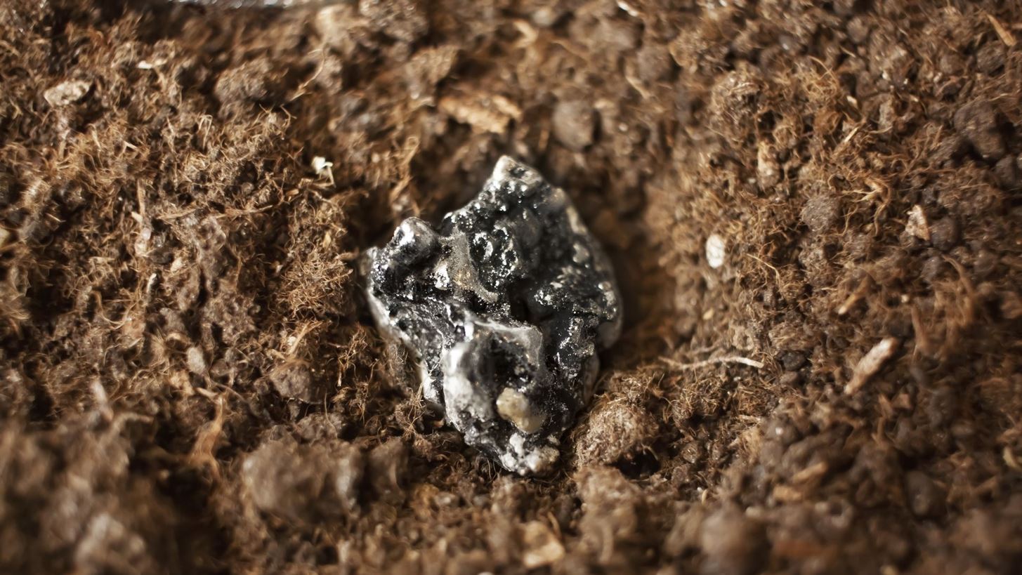 ΗΠΑ και Κίνα εξακολουθούν να διαπραγματεύονται τη συμφωνία για τις σπάνιες γαίες εβδομάδες μετά την εμπορική εκεχειρία