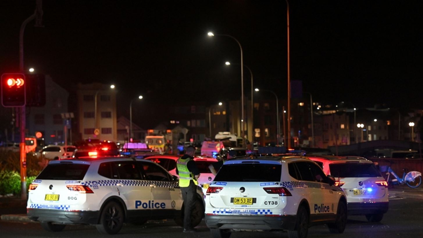 Αυστραλία: Αιματοκύλισμα σε εκδήλωση για την εβραϊκή Χάνουκα σε παραλία του Σίδνεϊ - Στους 16 οι νεκροί, ανάμεσά τους και ένας από τους δράστες